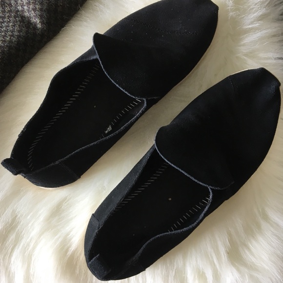 Tom’s Toms ✦ Cameron Suede Sneaker ✦ Black ✦ - Picture 3 of 8